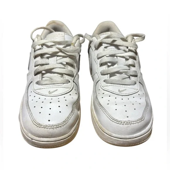Nike Air Force 1 White Sneakers - Size 1Y - Picture 2 of 6